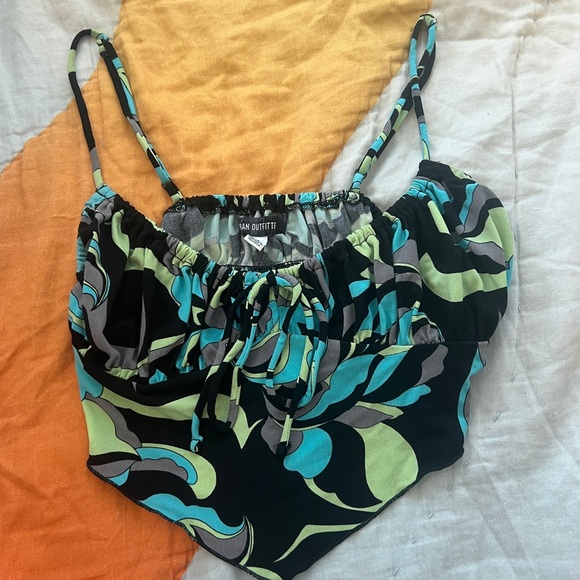 UO Capri Hanky Hem Cami - Picture 3 of 3